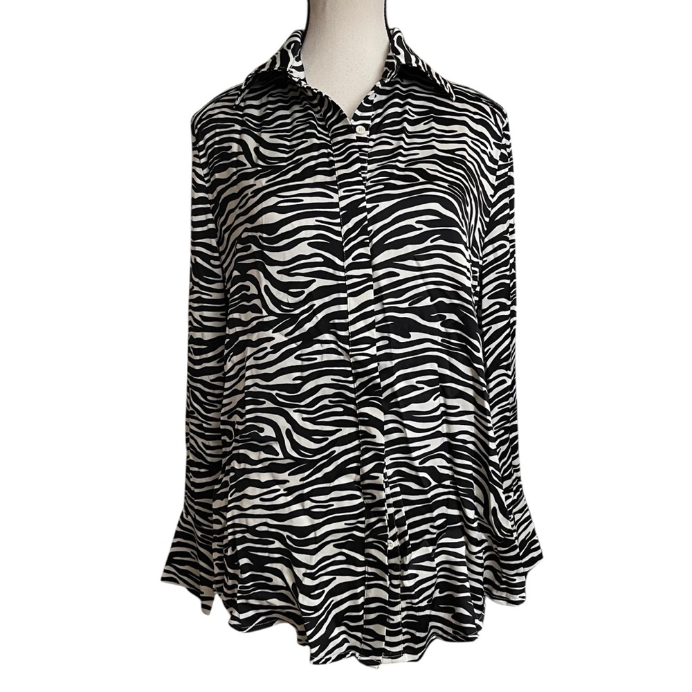 ACOA Zebra Print Button Down Blouse Women’s S NWT Black White Long Sleeve* - Picture 2 of 6